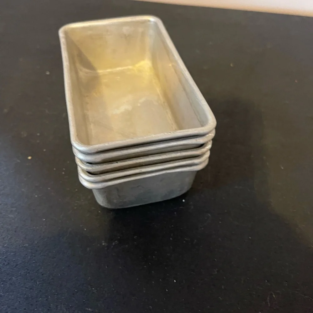 5 Vintage Aluminum Mini Baking Loaf Pans Small Stacking Cake Dessert Bakers Oven - Picture 6 of 6